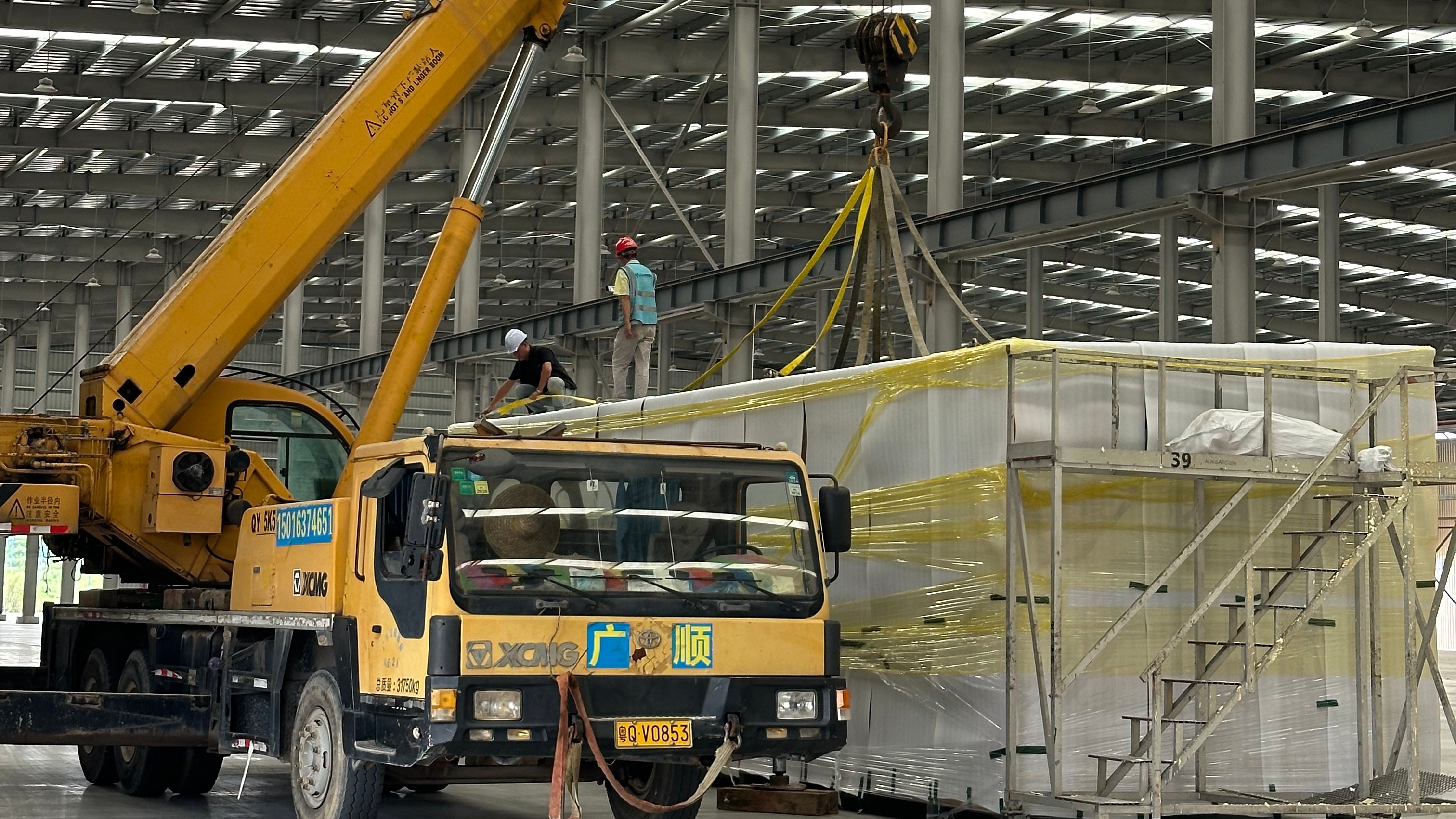 Packed modular building prepared for transport
